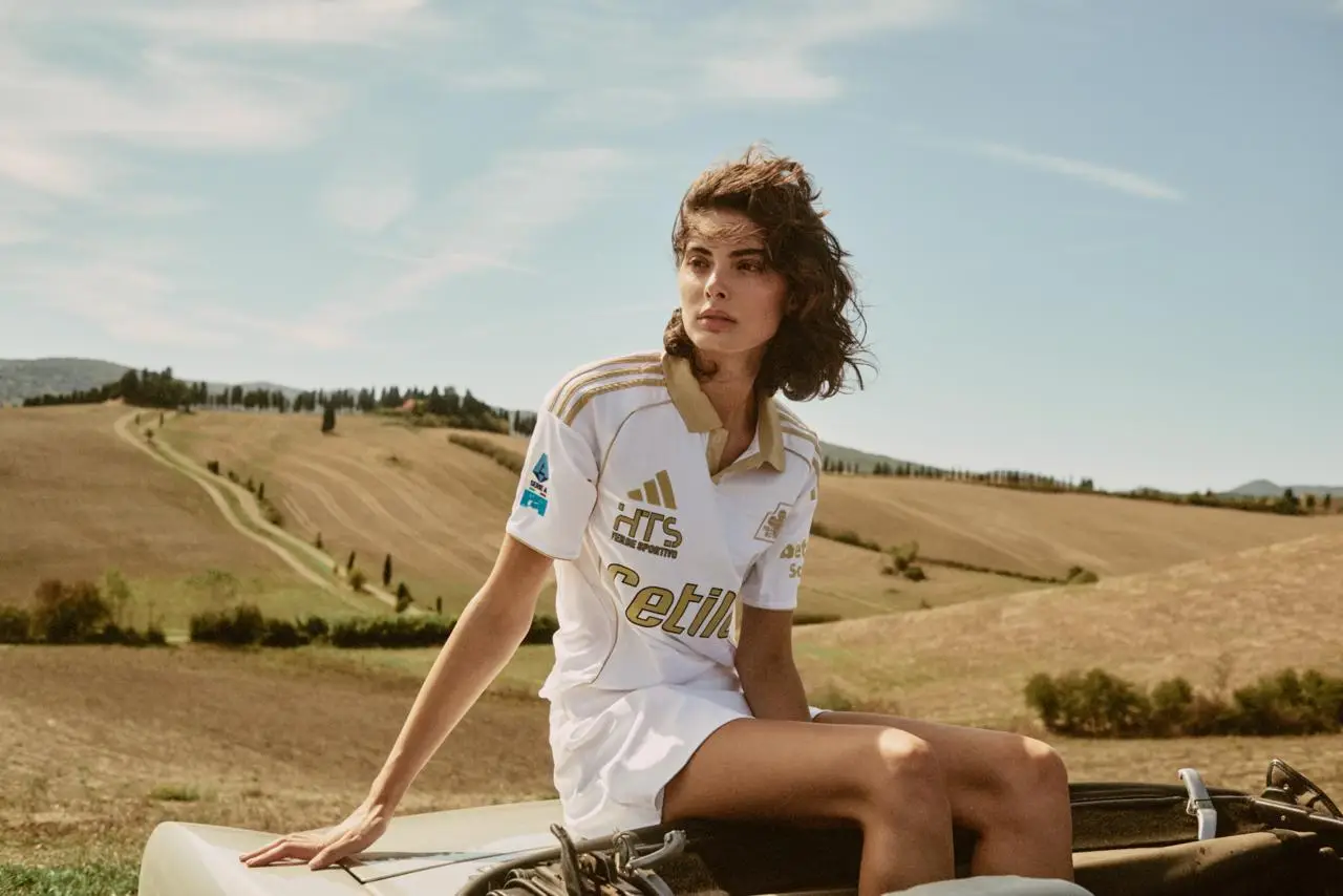 Una maglia speciale, la nostra storia proiettata nel futuro 2 Immagine WhatsApp 2025 10 20 ore 11.08.58 4e7726ba