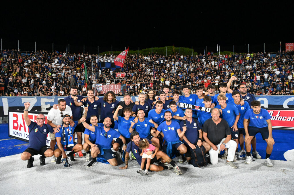 2) Pisa-Catanzaro 2-1 (Foto Fagiolini) (89)