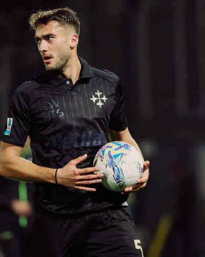 25) Pisa-Milan 1-2 (Foto Cecchi) (43)